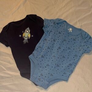 Rococo Onesies 6M